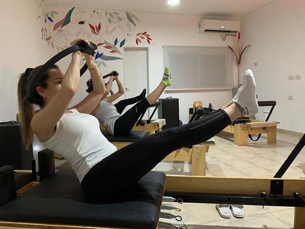 Clase de Pilates Reformer en Activa Pilates Castelar